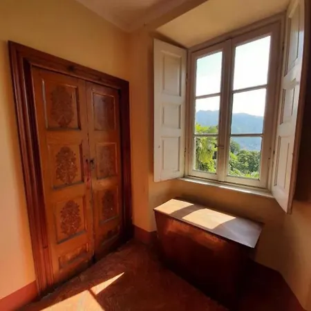 Bed & Breakfast Adelaide Lakeview 3*