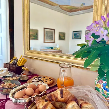 Adelaide Lakeview 3*